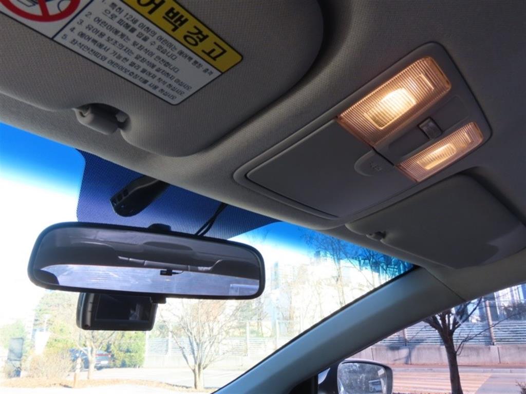 HYUNDAI Avante 2014 Blanco - Importación desde Corea - HF Imports Iquique - Foto 9