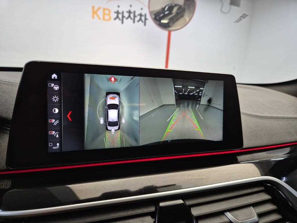 BMW 5 Series 2018 Negro - Importación desde Corea - HF Imports Iquique - Foto 15