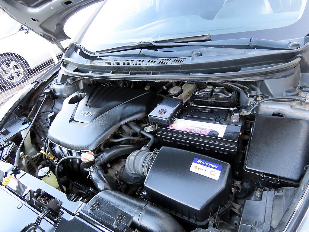 HYUNDAI Avante 2011 Gris - Importación desde Corea - HF Imports Iquique - Foto 14