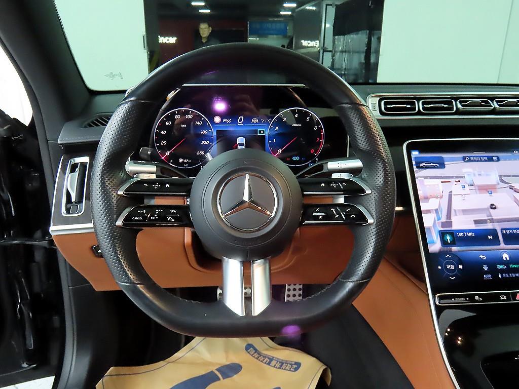 Mercedes Benz S Class - Vista 9