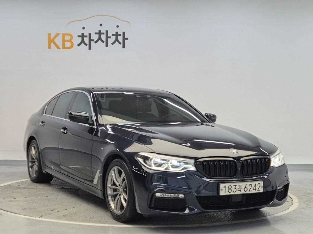 BMW 5 Series - Vista 4