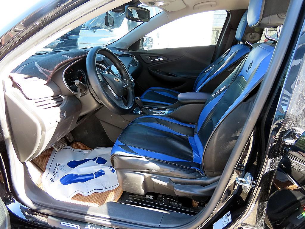 Chevrolet Malibu - Vista 5