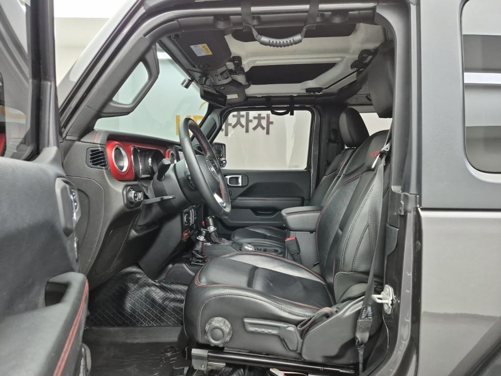 Jeep Wrangler - Vista 11