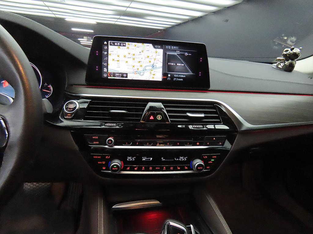 BMW 5 Series - Vista 10