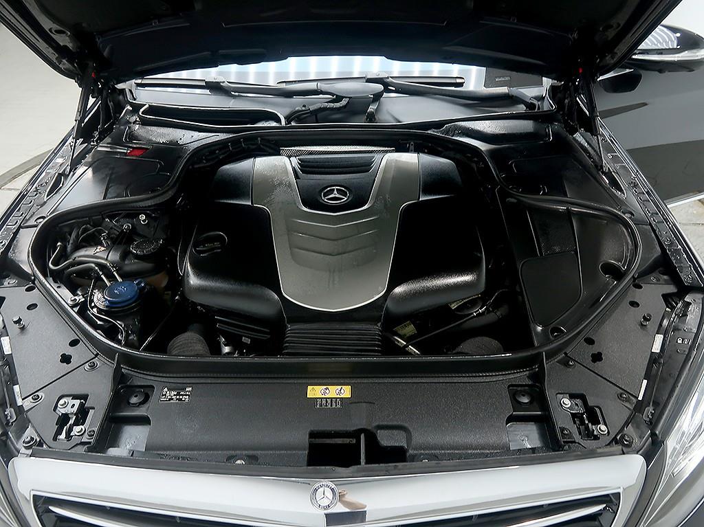Mercedes Benz S Class 2016 Negro - Importación desde Corea - HF Imports Iquique - Foto 7