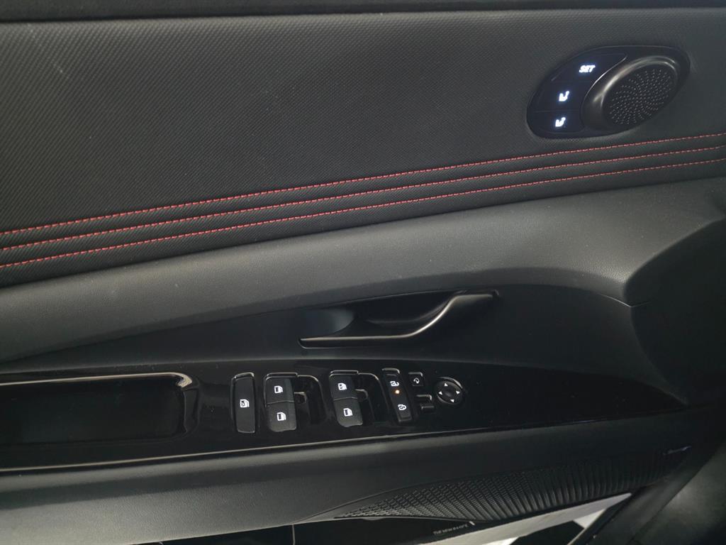 HYUNDAI Avante 2025 Blanco - Importación desde Corea - HF Imports Iquique - Foto 16