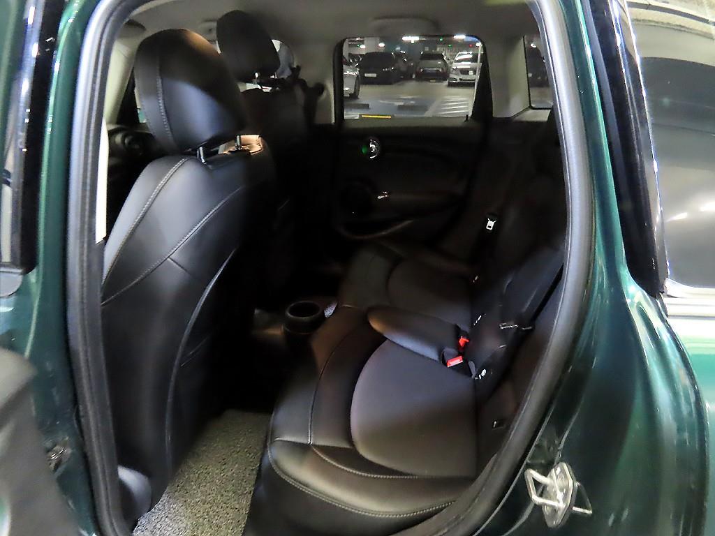 Mini Cooper - Vista 7