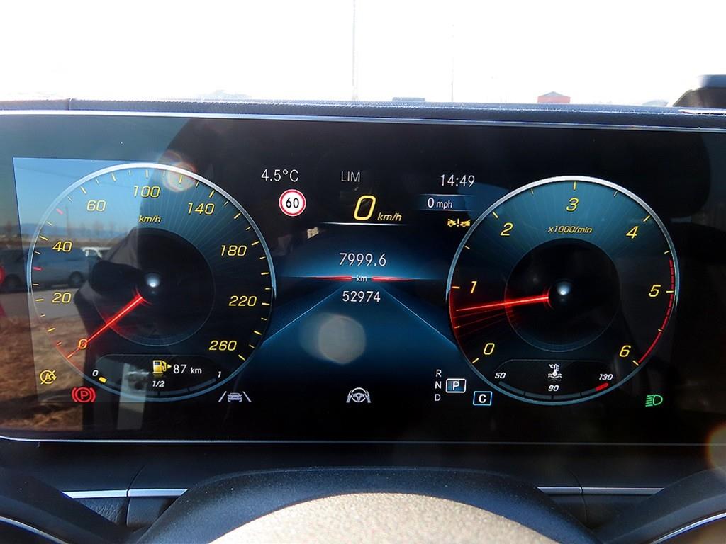 Mercedes Benz GLE Class - Vista 8