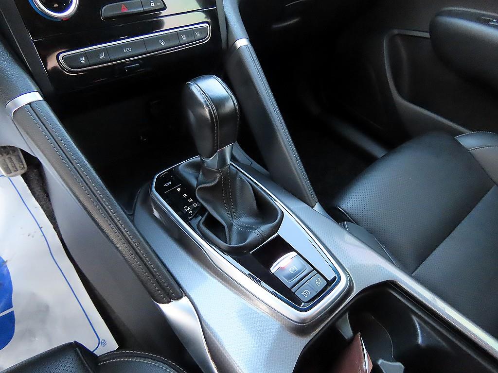 SAMSUNG QM6 - Vista 10