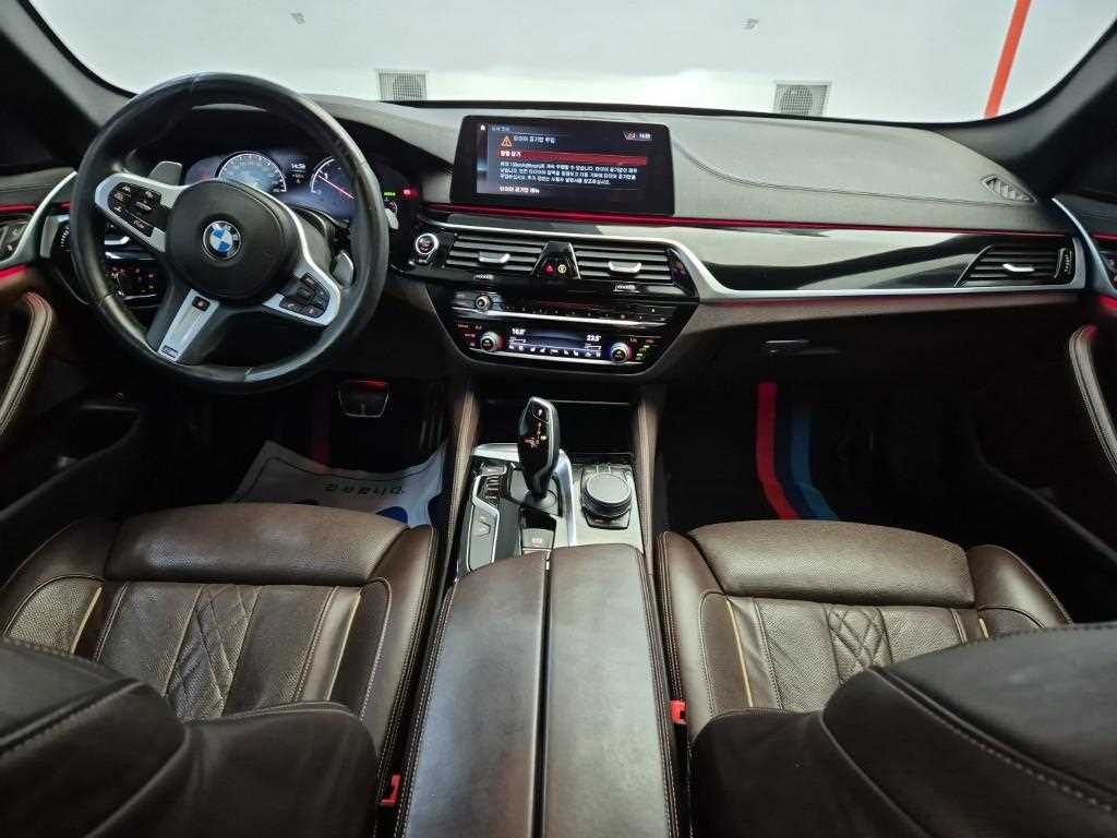 BMW 5 Series - Vista 7