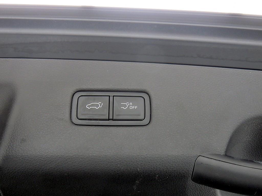 KIA Carnival - Vista 6