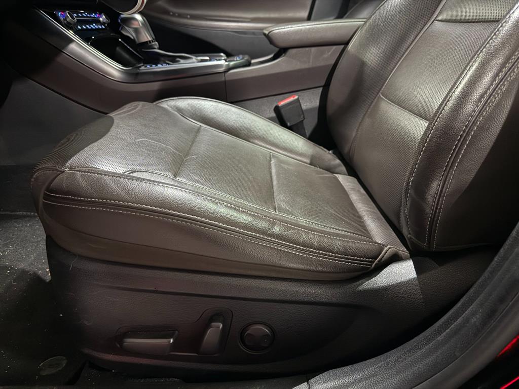 HYUNDAI Grandeur - Vista 12