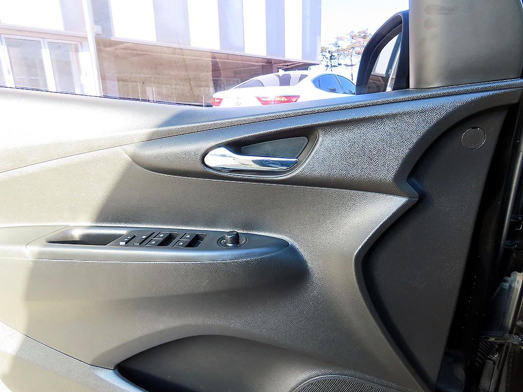 Chevrolet Spark - Vista 11