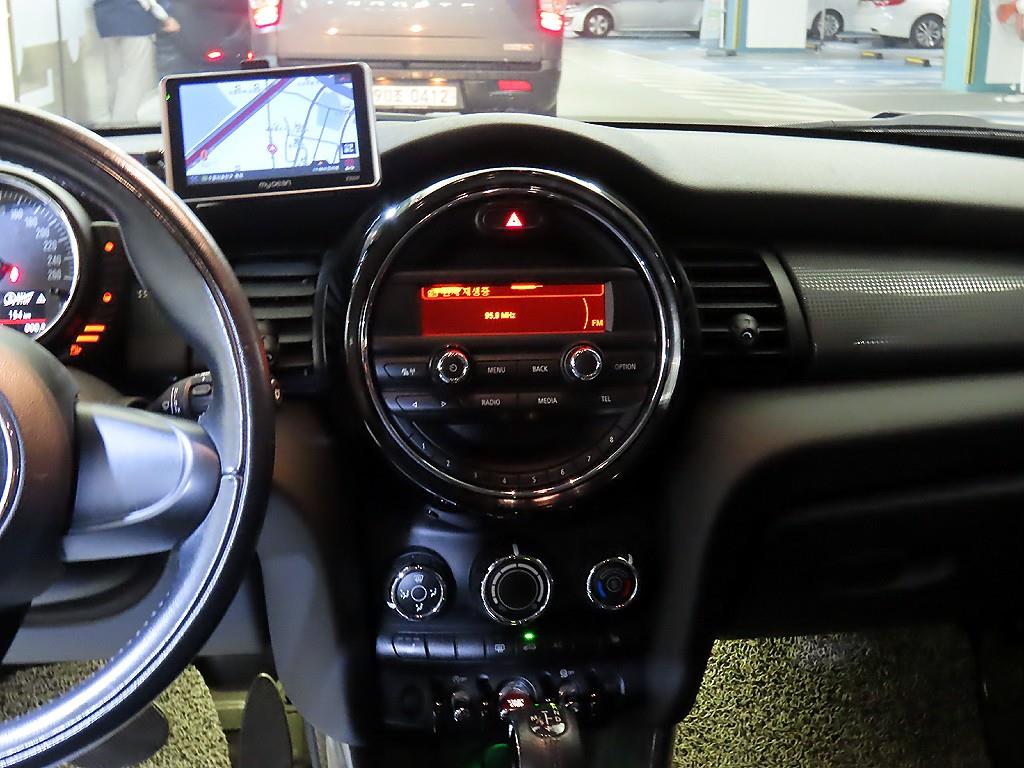 Mini Cooper - Vista 11