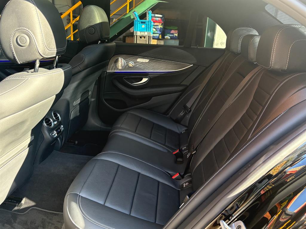 Mercedes Benz E class - Vista 11