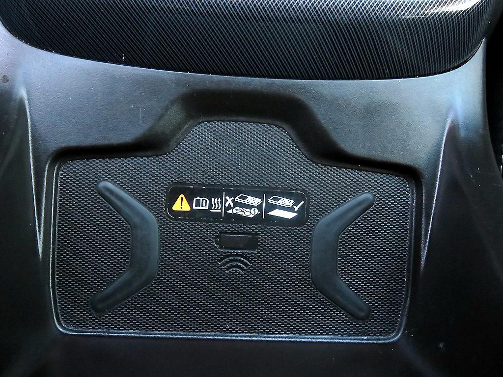 Chevrolet ?Colorado 2022 Negro - Importación desde Corea - HF Imports Iquique - Foto 17