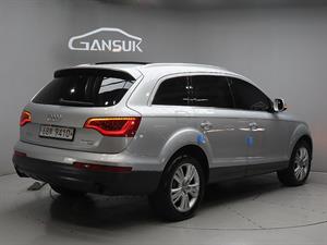 Audi Q7 - Vista 8