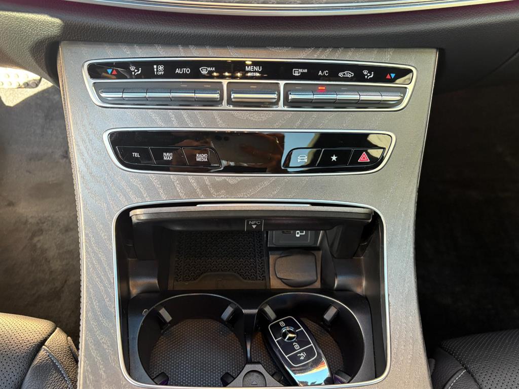 Mercedes Benz E class 2023 Negro - Importación desde Corea - HF Imports Iquique - Foto 13