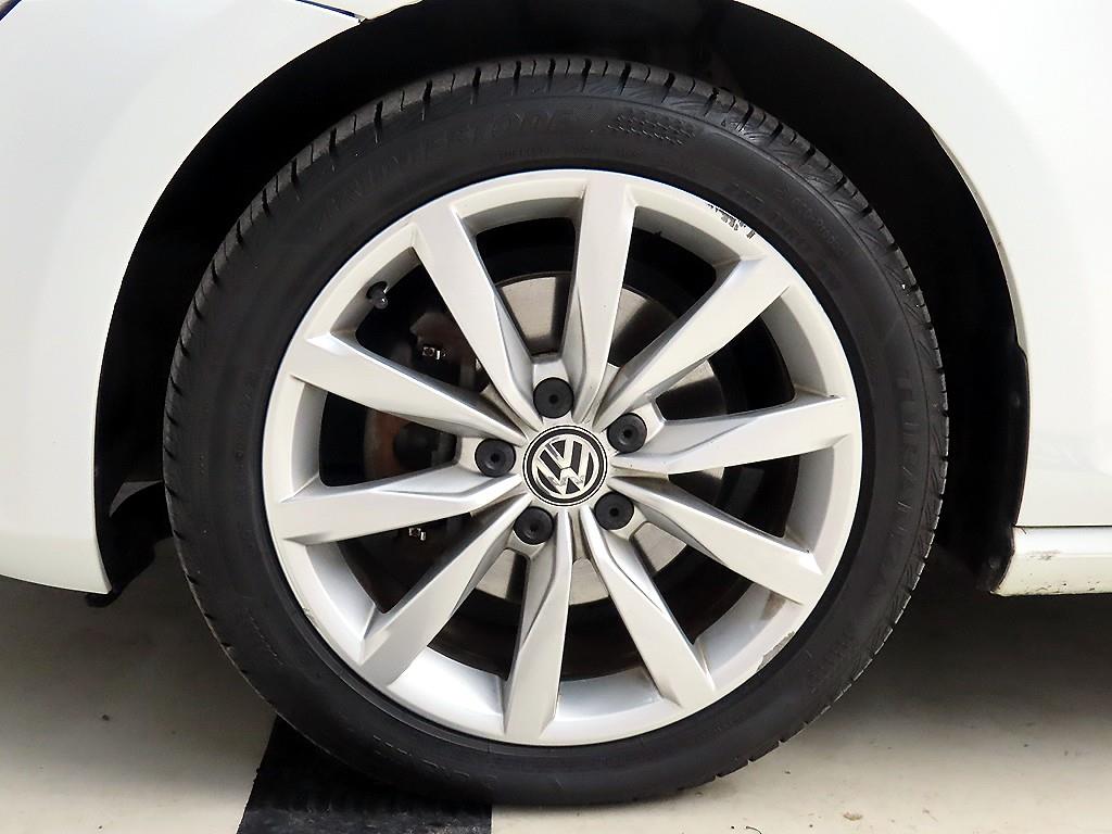 Volkswagen Golf 2014 Blanco - Importación desde Corea - HF Imports Iquique - Foto 19