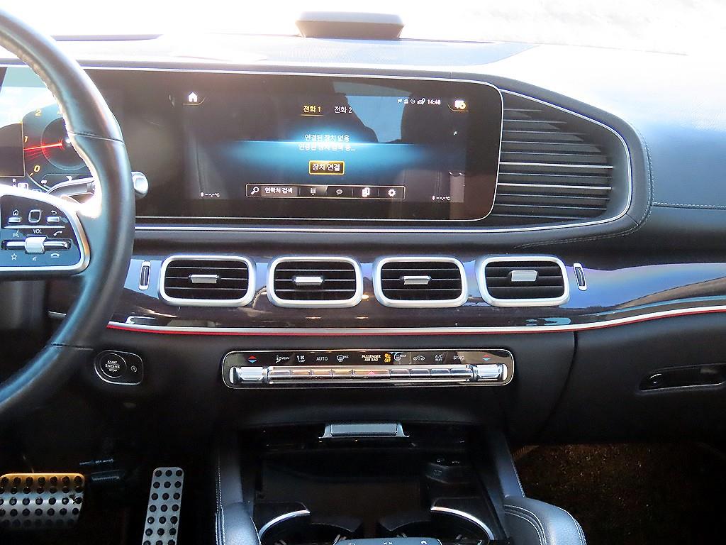 Mercedes Benz GLE Class - Vista 10