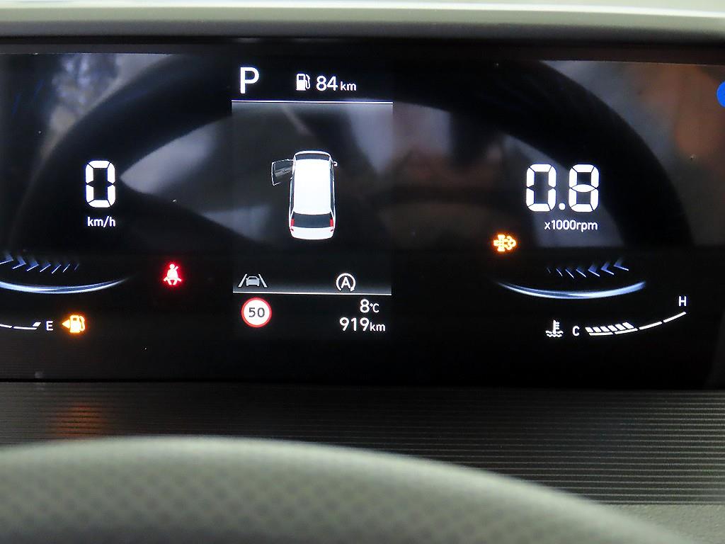 HYUNDAI Staria - Vista 8