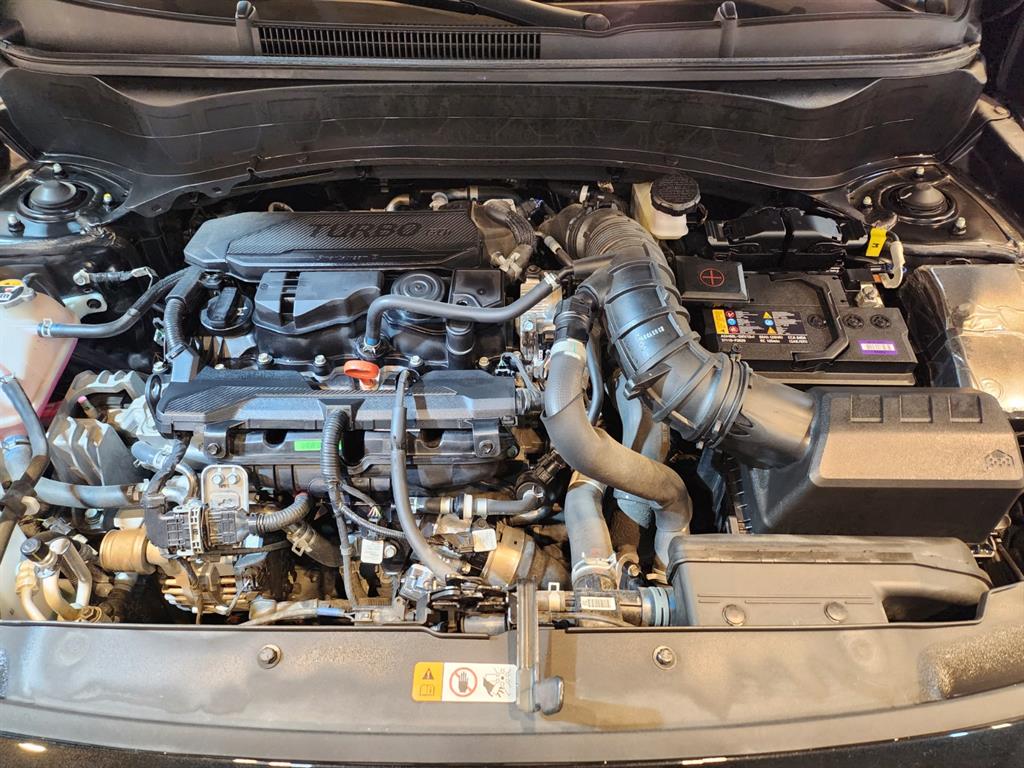 KIA Seltos 2023 Negro - Importación desde Corea - HF Imports Iquique - Foto 18