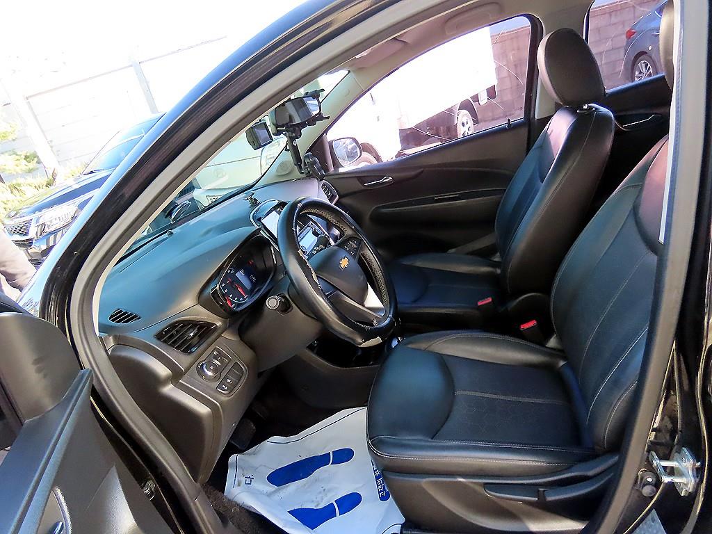 Chevrolet Spark - Vista 5