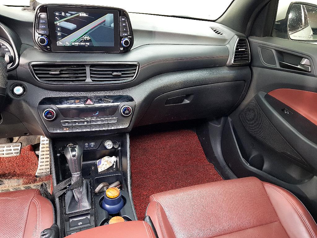 HYUNDAI Tucson - Vista 10