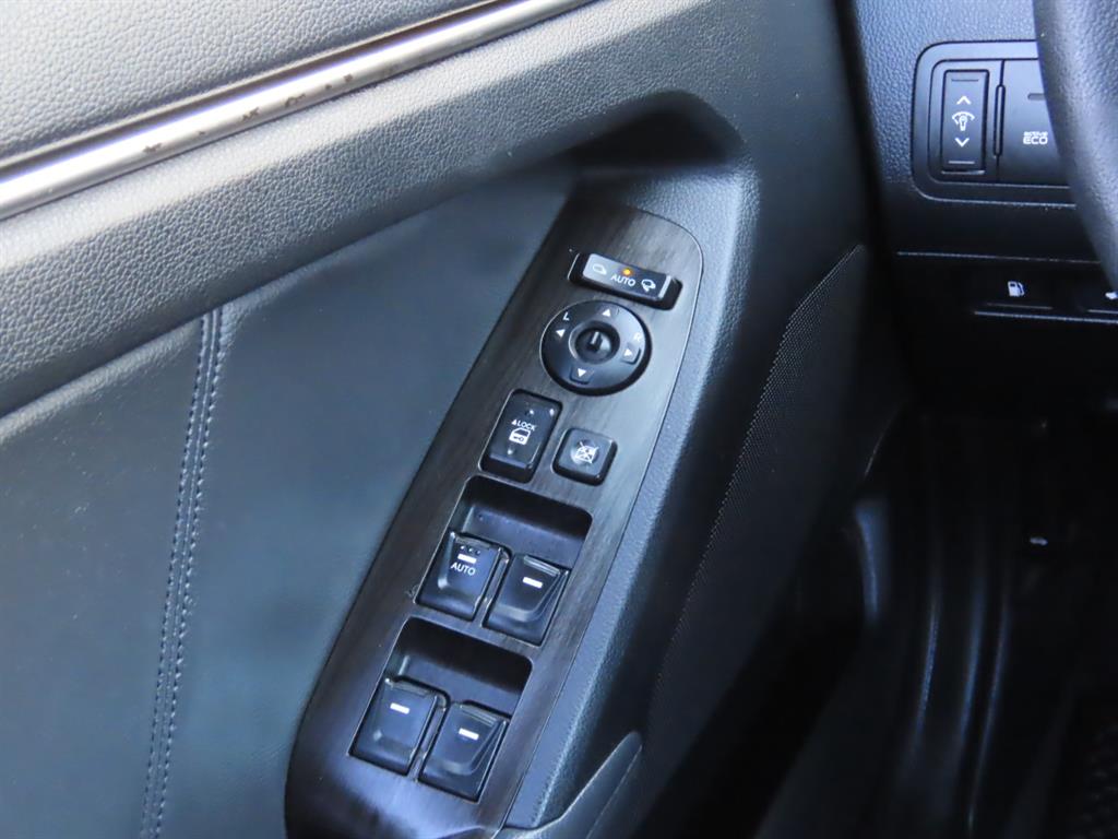 KIA K7 2012 Negro - Importación desde Corea - HF Imports Iquique - Foto 8