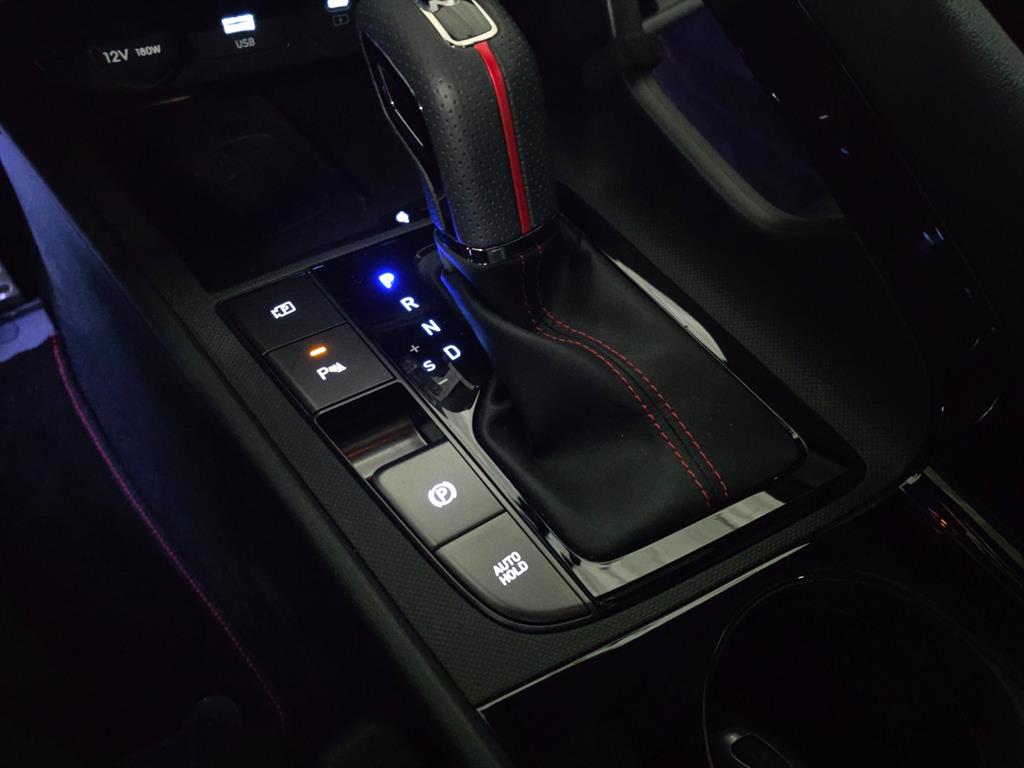 HYUNDAI Avante 2025 Blanco - Importación desde Corea - HF Imports Iquique - Foto 13