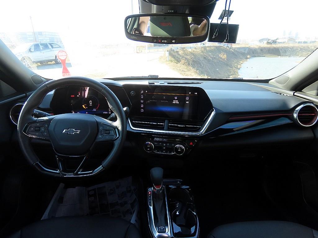 Chevrolet Trax - Vista 9