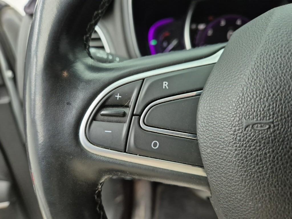 SAMSUNG QM6 2019 Blanco - Importación desde Corea - HF Imports Iquique - Foto 15