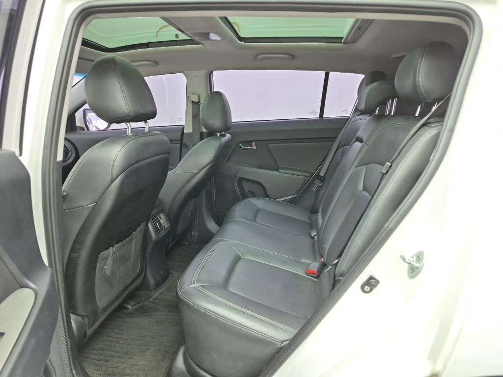 KIA Sportage - Vista 12