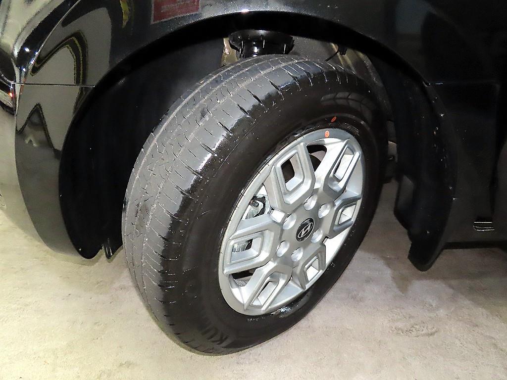 HYUNDAI Staria 2025 Negro - Importación desde Corea - HF Imports Iquique - Foto 18