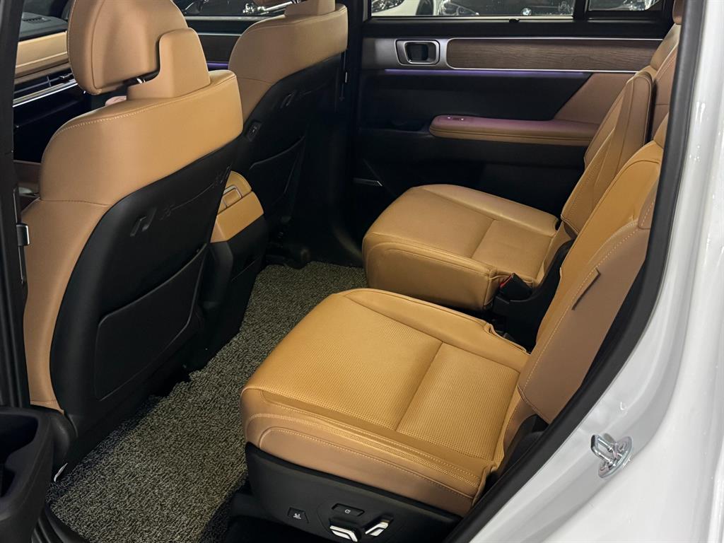 HYUNDAI Santa Fe - Vista 11