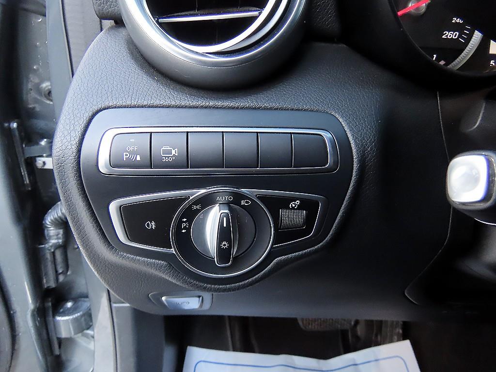 Mercedes Benz GLC Class - Vista 12