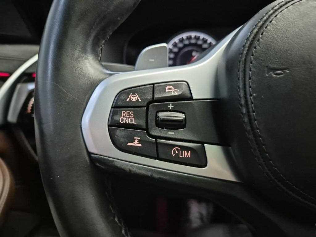 BMW 5 Series 2018 Negro - Importación desde Corea - HF Imports Iquique - Foto 16