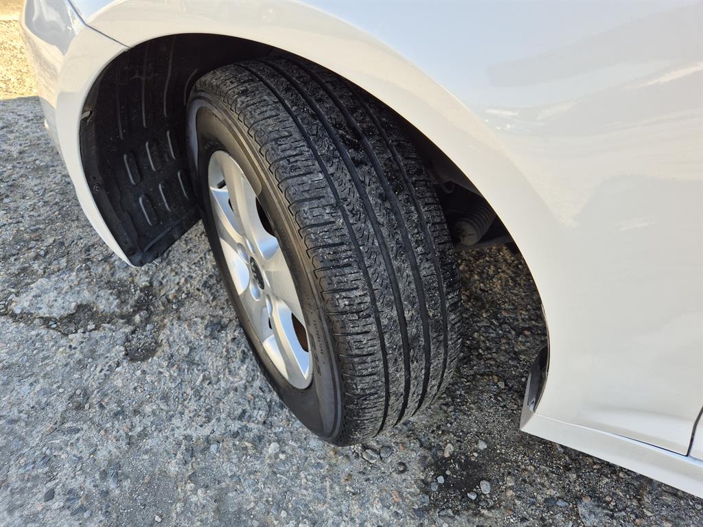 KIA K5 2015 Blanco - Importación desde Corea - HF Imports Iquique - Foto 18