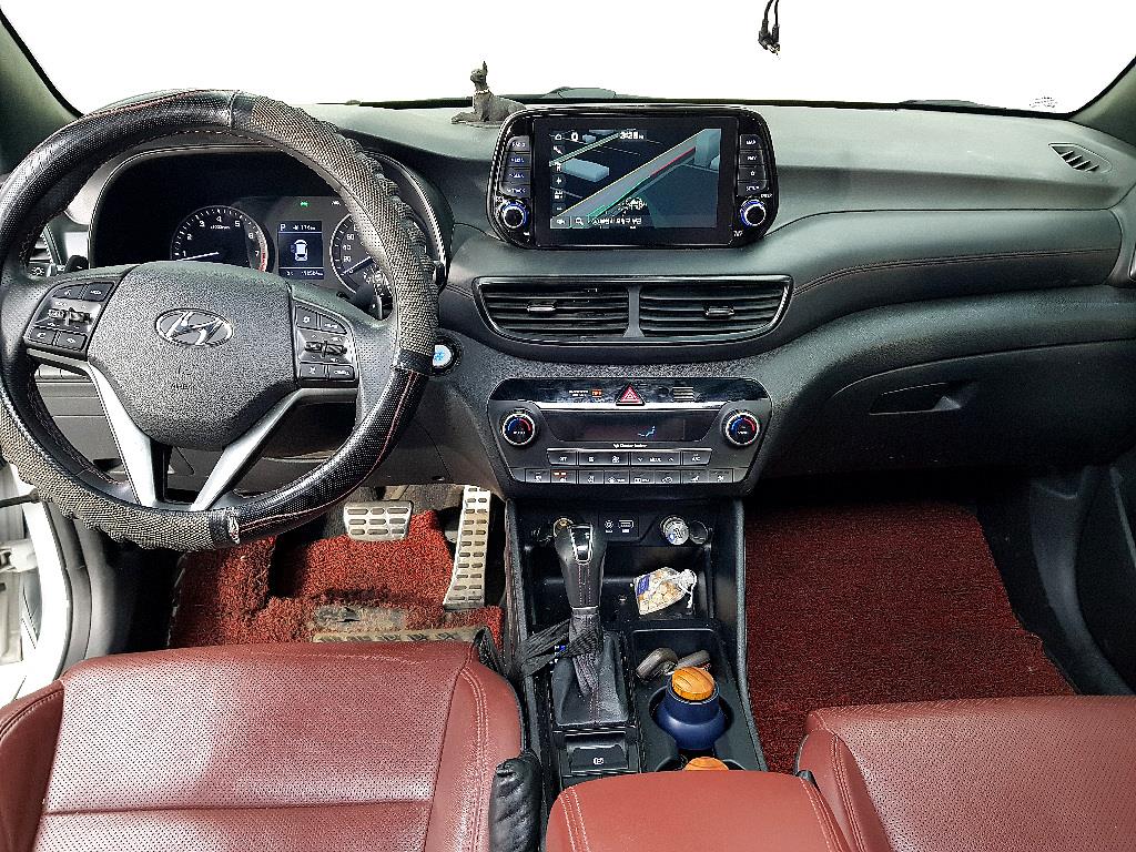 HYUNDAI Tucson - Vista 5