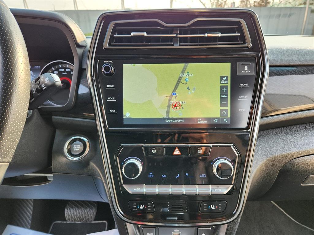 Ssangyong Tivoli 2022 Blanco - Importación desde Corea - HF Imports Iquique - Foto 14