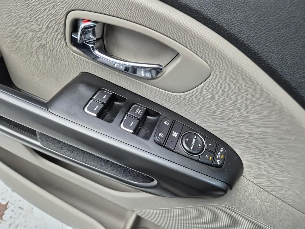 KIA Carnival 2019 Negro - Importación desde Corea - HF Imports Iquique - Foto 18