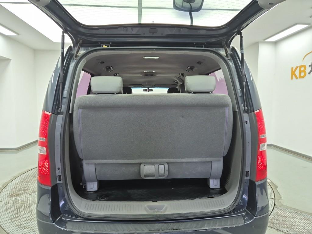 HYUNDAI Starex 2017 Azul - Importación desde Corea - HF Imports Iquique - Foto 18