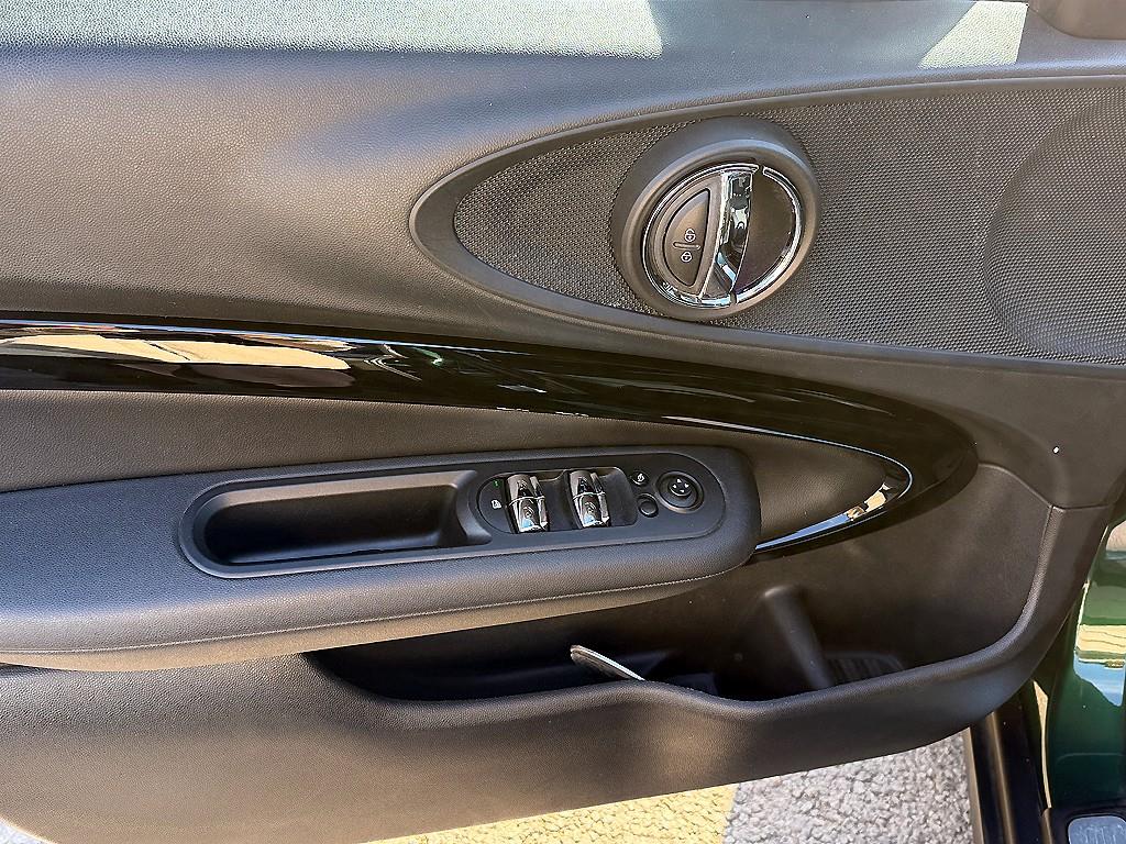 Mini Clubman - Vista 12