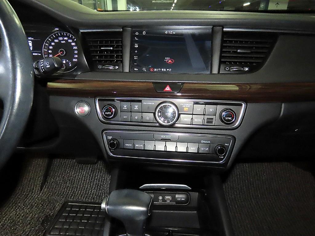 KIA K7 - Vista 11