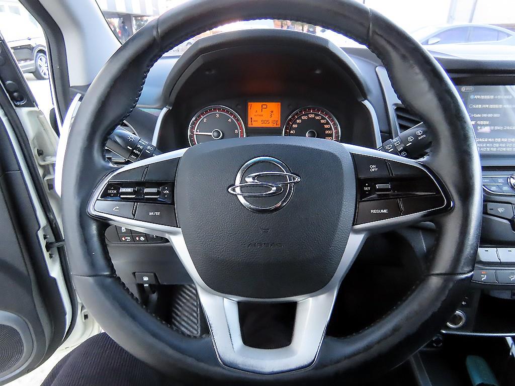 Ssangyong Korando - Vista 8