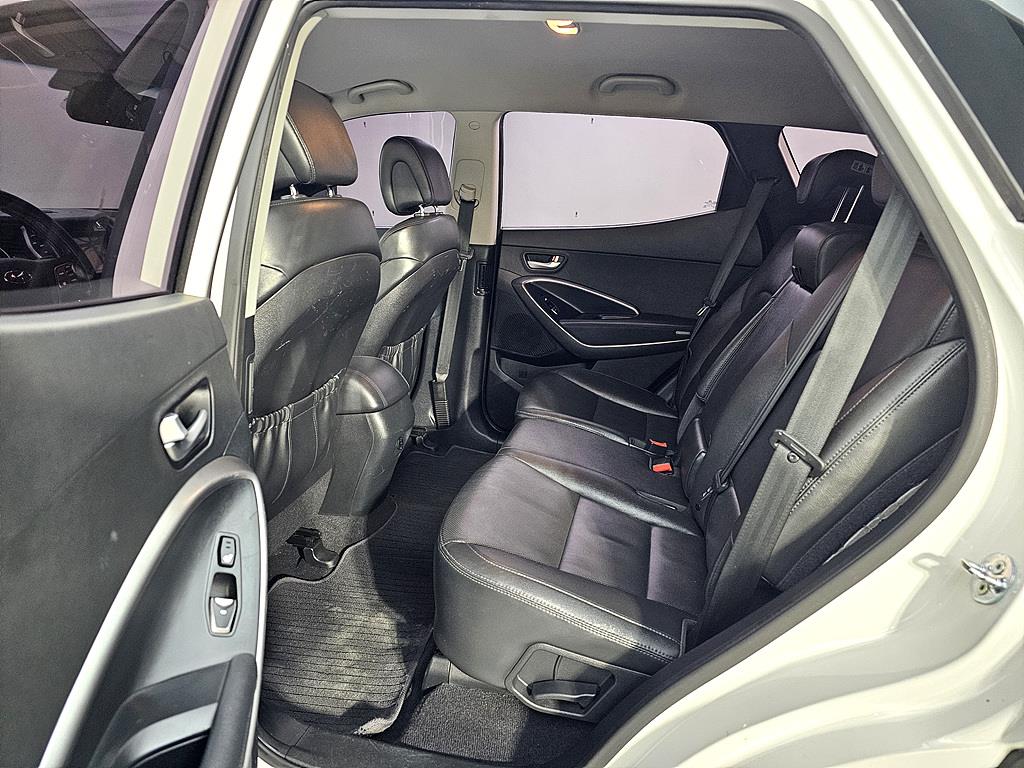 HYUNDAI Santa Fe - Vista 9
