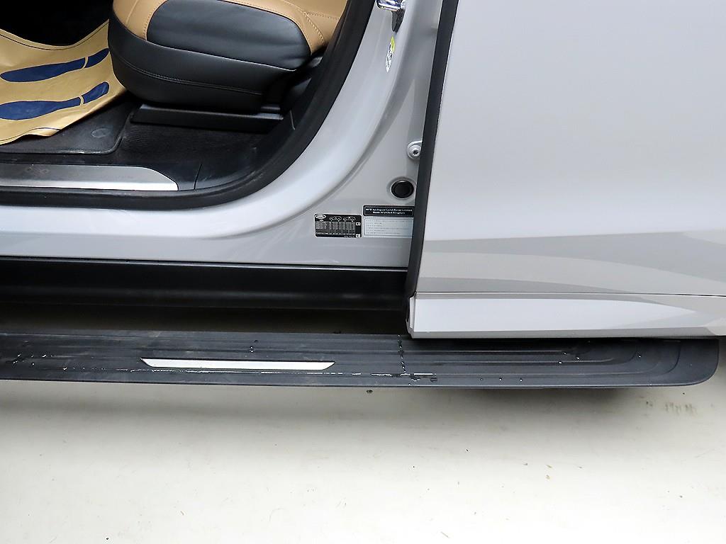 Land Rover Range Rover Sports - Vista 12