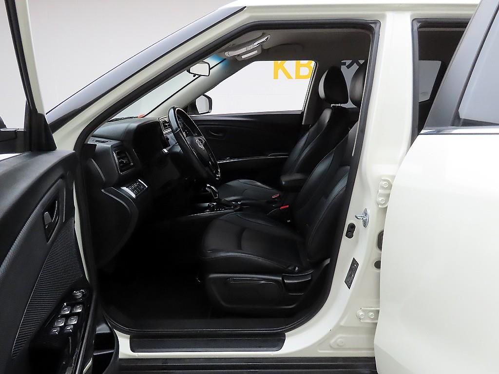 Ssangyong Tivoli 2021 Blanco - Importación desde Corea - HF Imports Iquique - Foto 13
