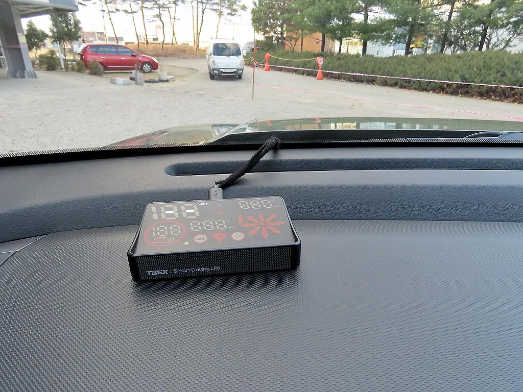 HYUNDAI Casper - Vista 10