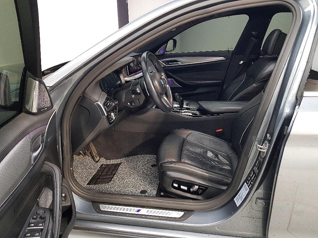 BMW 5 Series - Vista 8